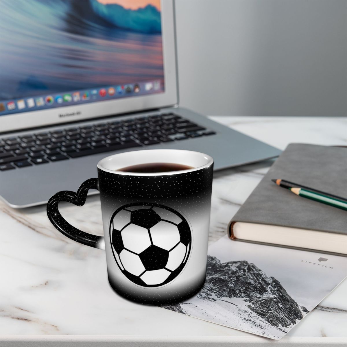 Soccer Ball Football Icon Mug  - Coffee Tea Icon 评论和价格